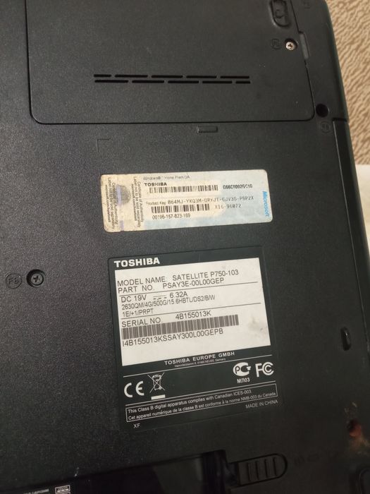 Portatil Toshiba core i5 funcionando