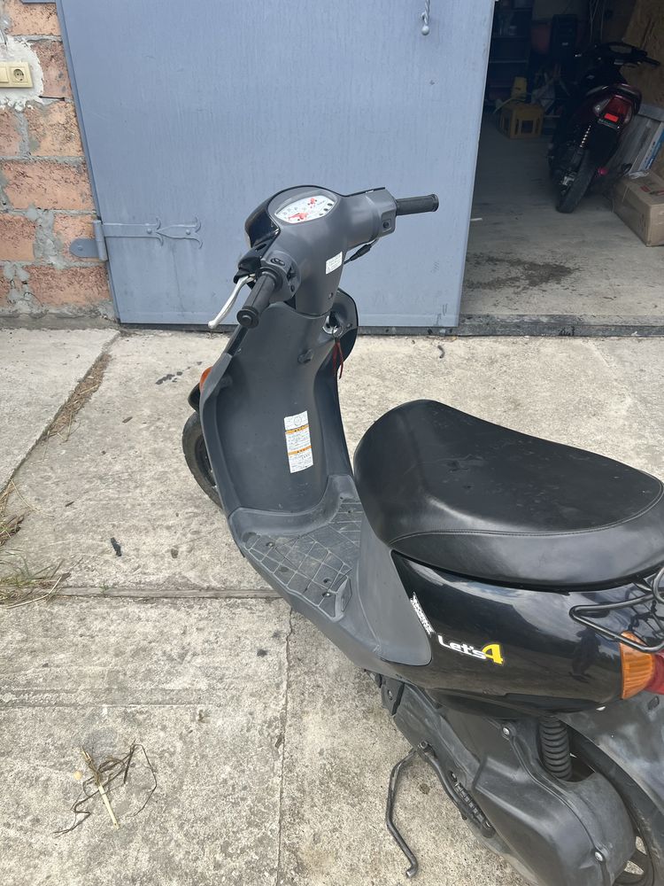 Продам скутер suzuki lets4