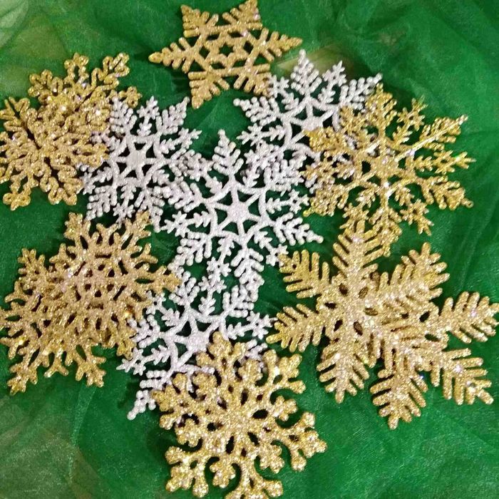 Новорічна ялинкова прикраса / Гірлянди Сніжинки Дощик