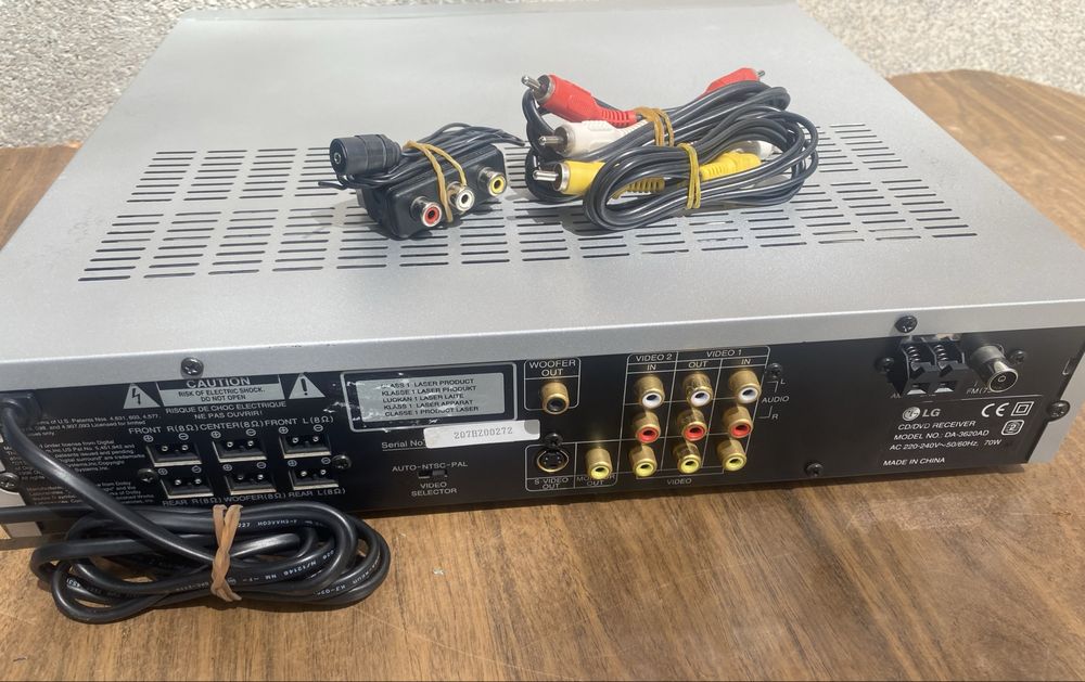 LG, com CD, Dvd, cd-R, radio surround e mp3