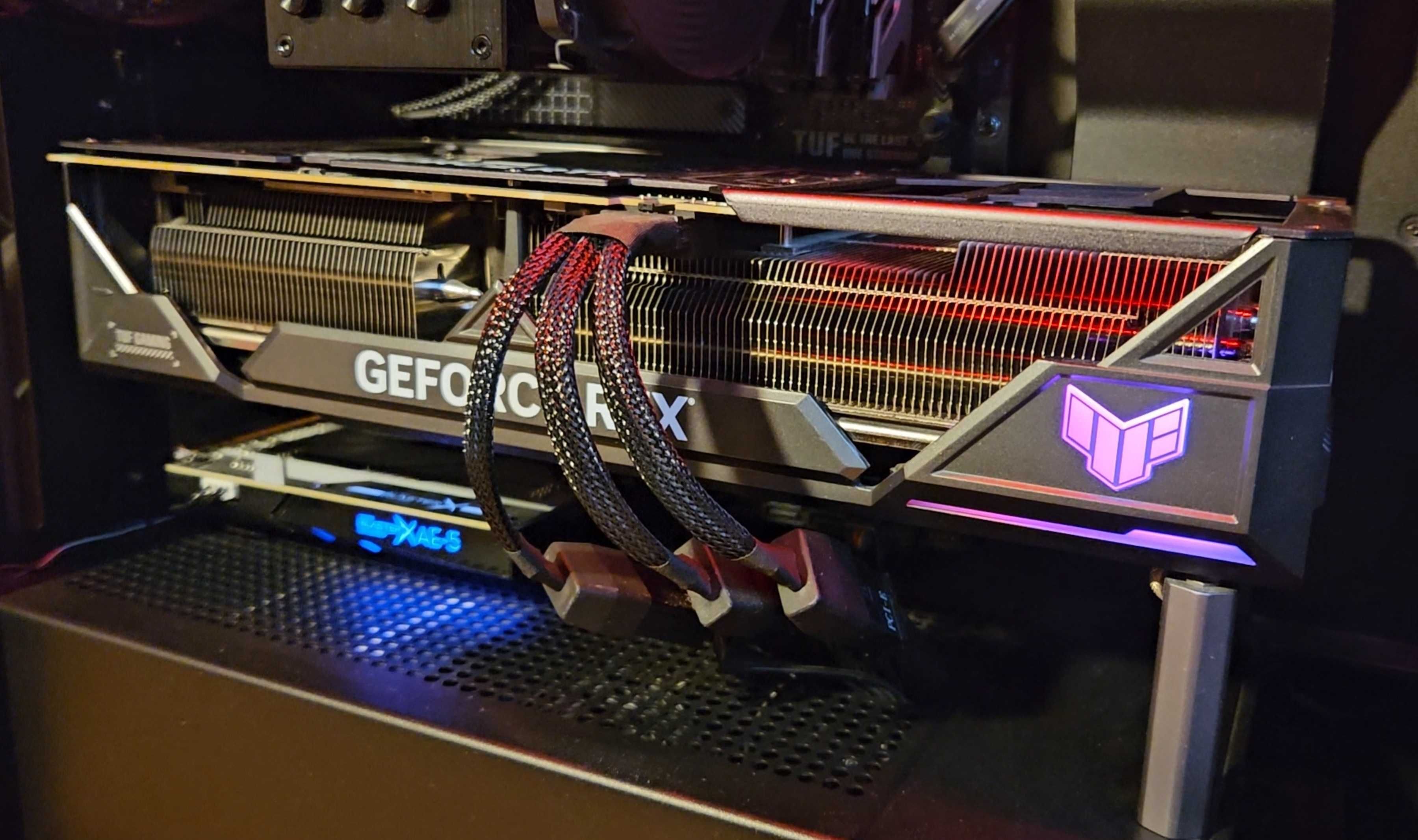 Видеокарта ASUS TUF Gaming GeForce RTX 4080 16GB GDDR6X OC Edition