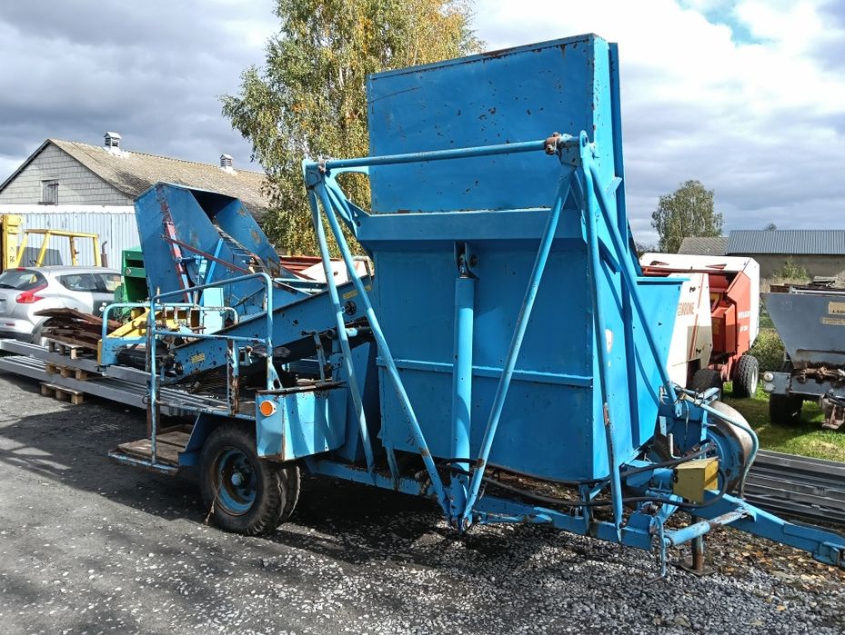 Kombajn ziemniaczany Bolko Z 643