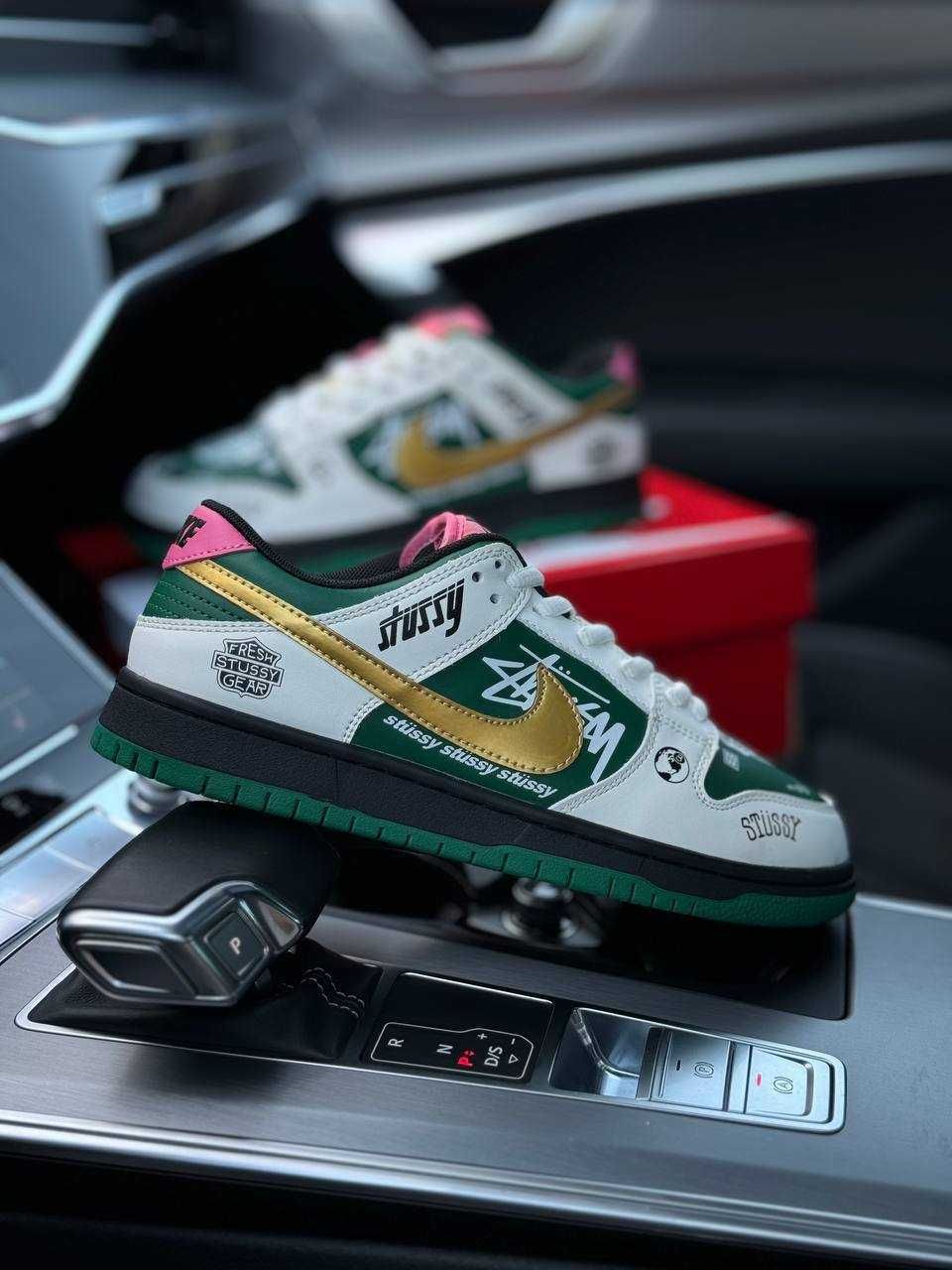 Чоловічі кросівки найк данк Nike SB Dunk Low x Stussy 572 Green Beige