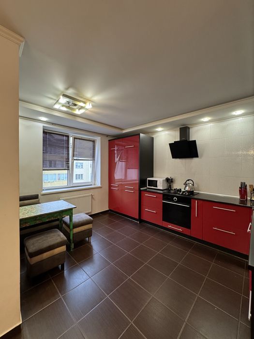 Продам 2к вул. Симоненка, Держпрограми