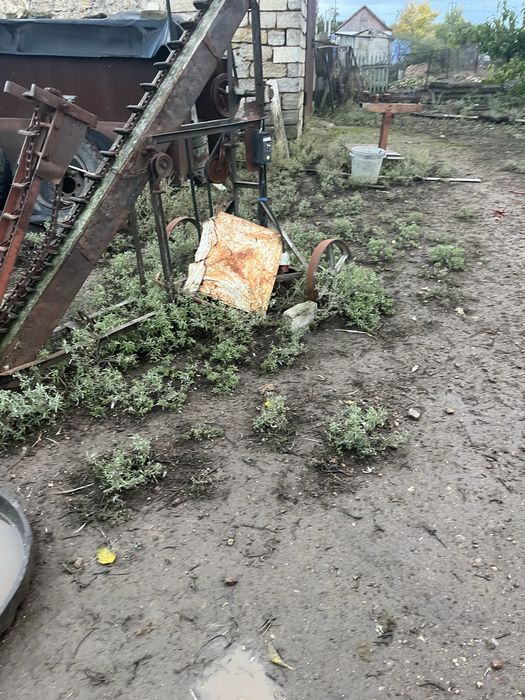 Продаю погрузчик шкребковий