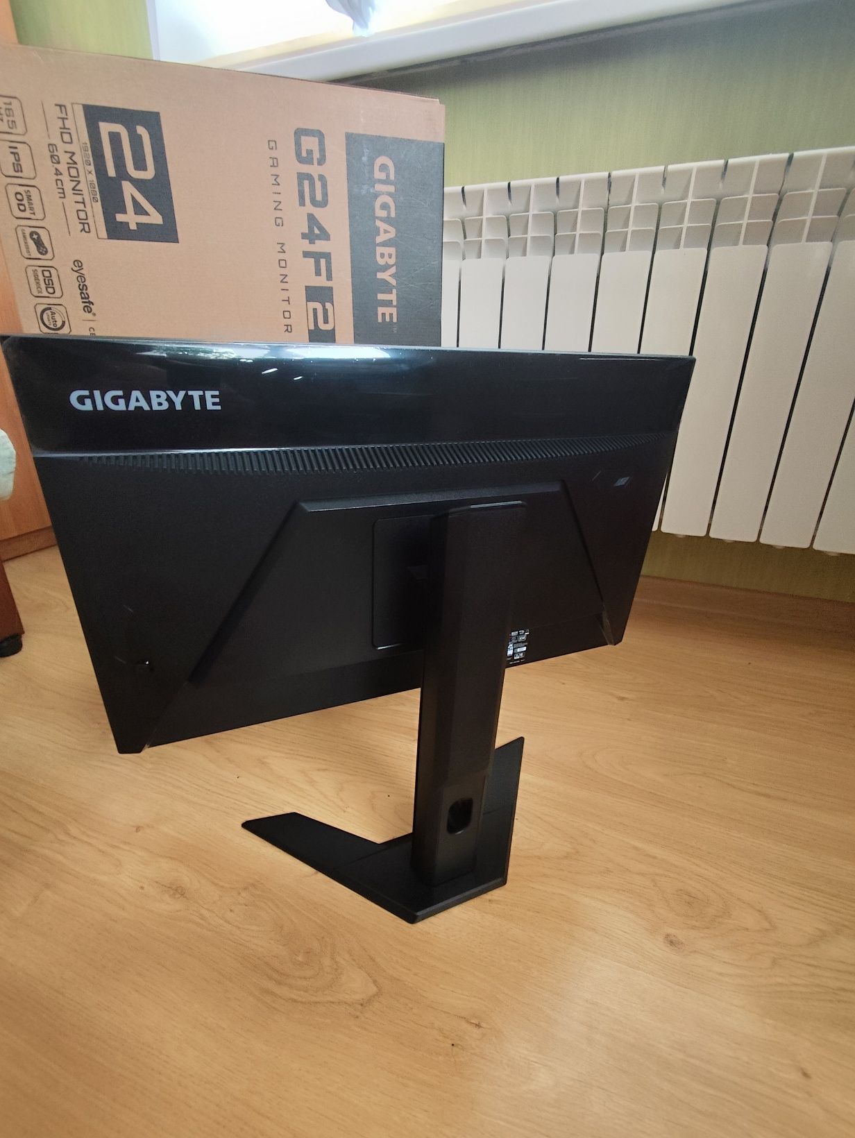 Monitor Gigabyte G24F 2. Jak nowy