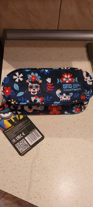 Zestaw piornik i plecak nowe