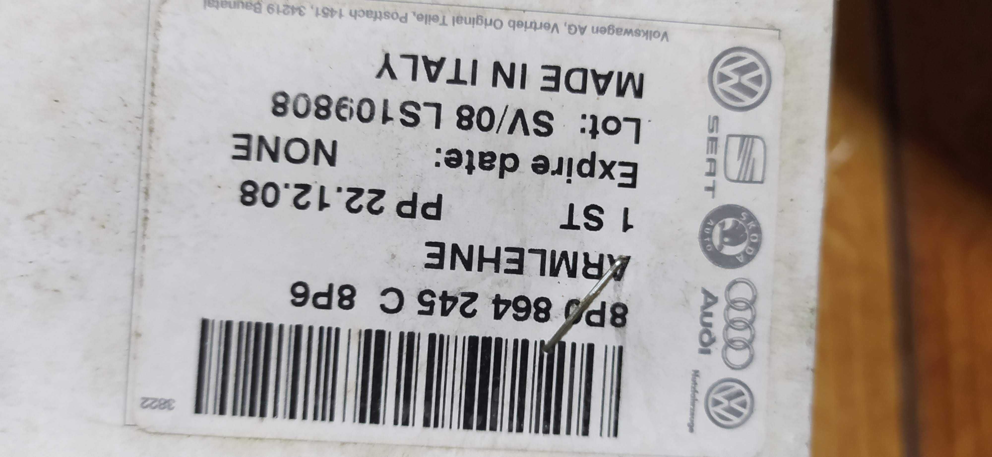 AUDI A3 8P - Tampa de Apoio de Braço Original -8P0.864.245C