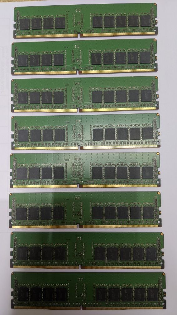 Модуль памяти Crucial для сервера DDR4 8GB ECC RDIMM 2133MHz 1Rx4