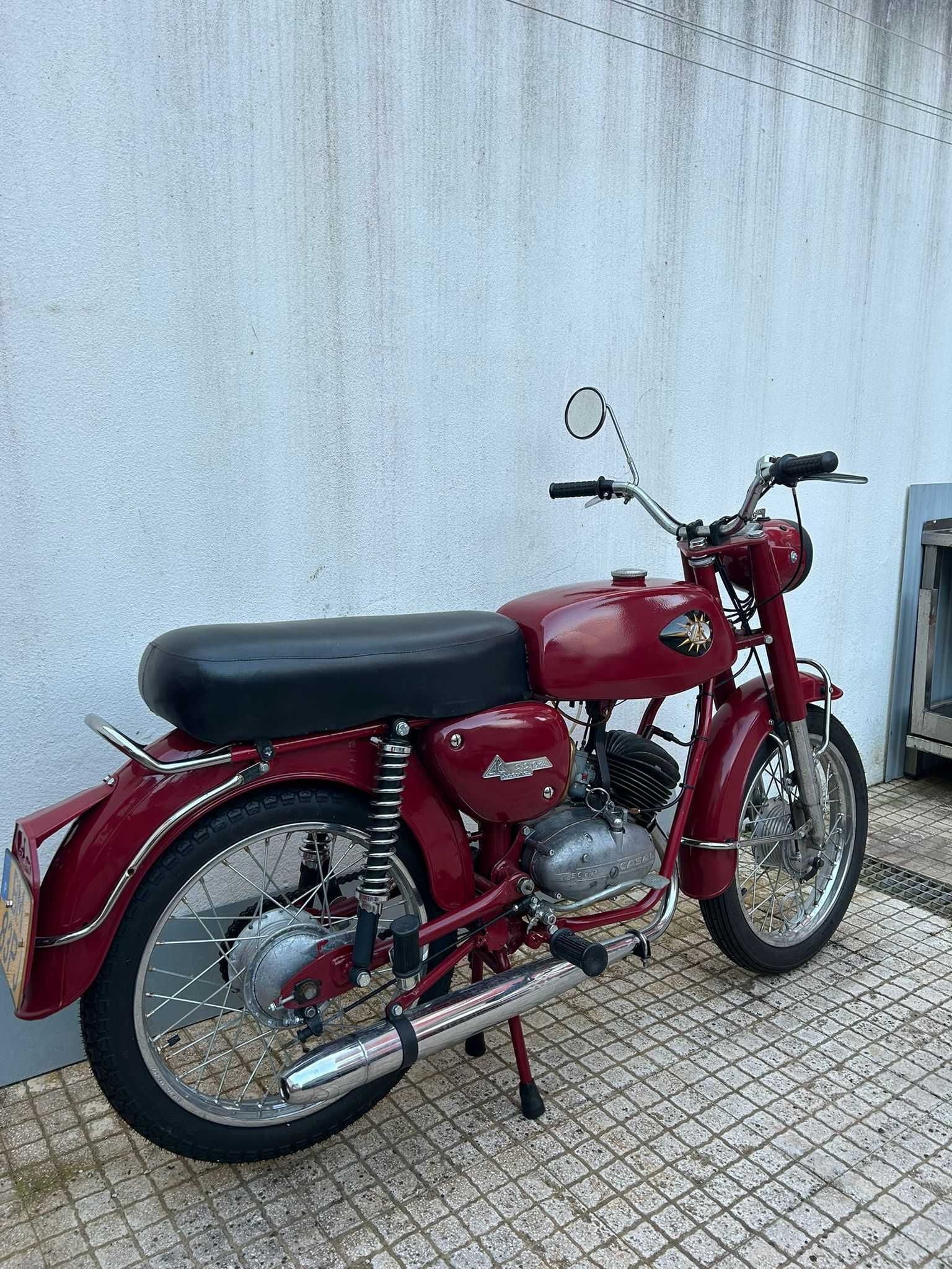 Moto EFS 220 Record