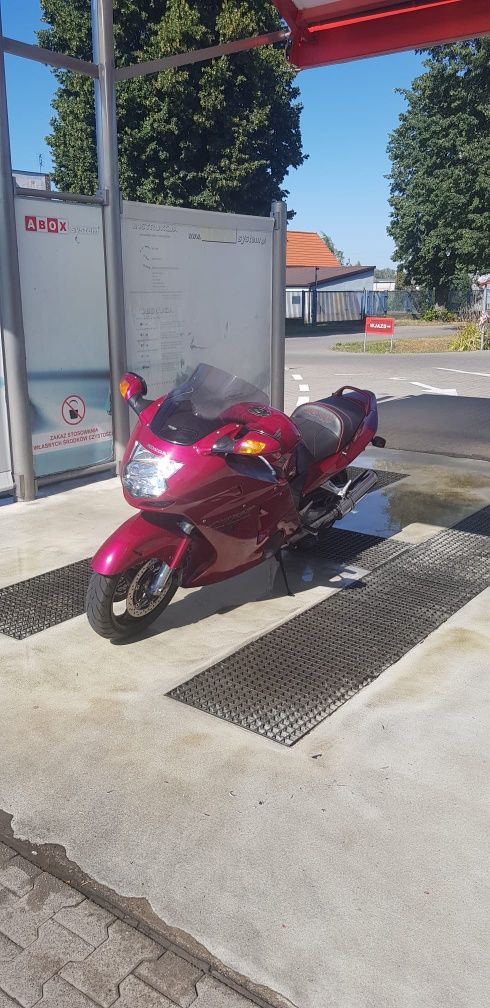 Honda CBR XX 1100 Doinwestowany