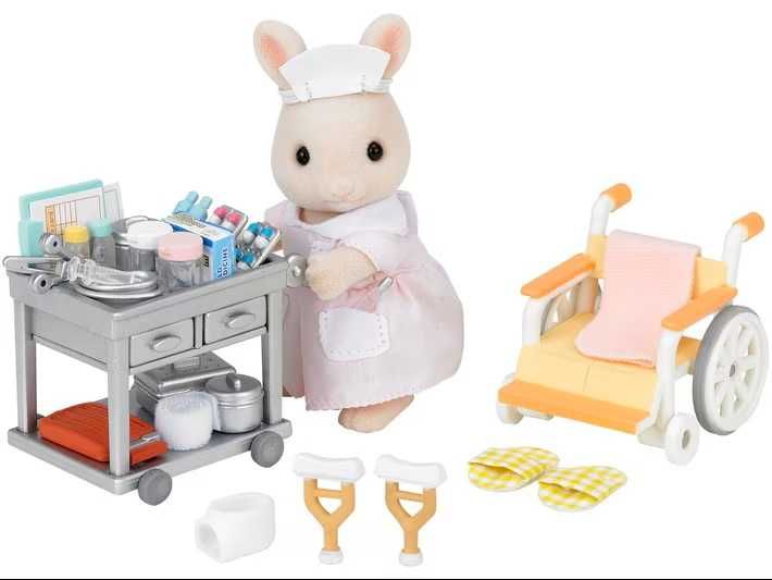 Продам великий набір Sylvanian families лікарня