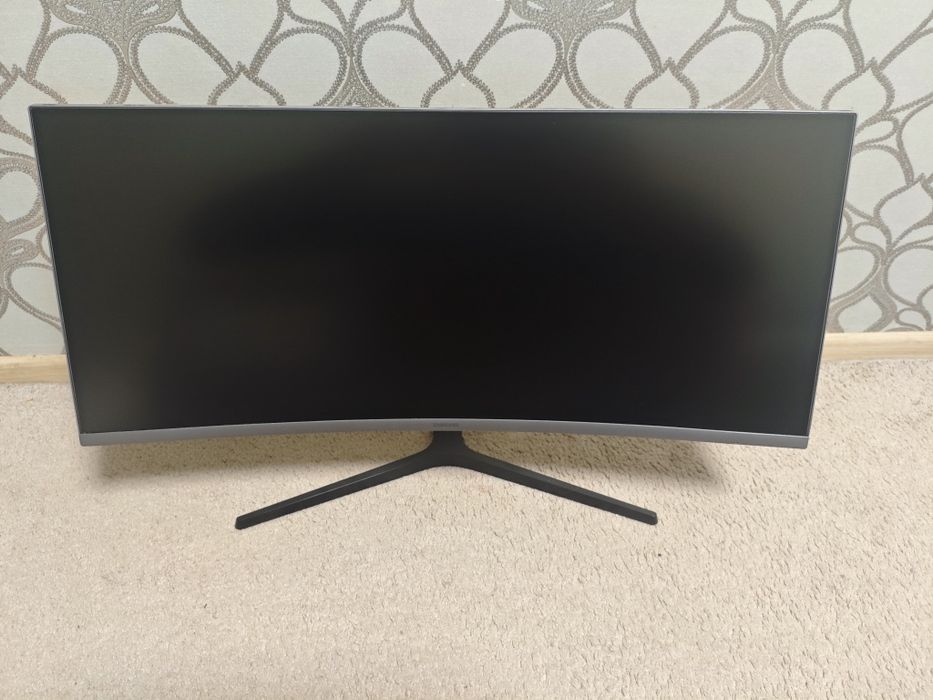 Монитор Samsung C34H890 34" Изогнутый UWQHD, 100 Гц, USB-C Идеал