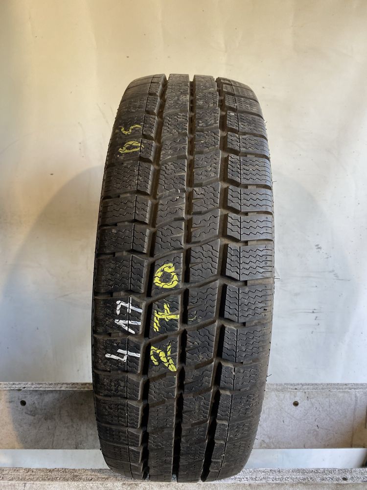 Opona pojedyncza 215/65/16c Veedestein Comtrac 2 winter