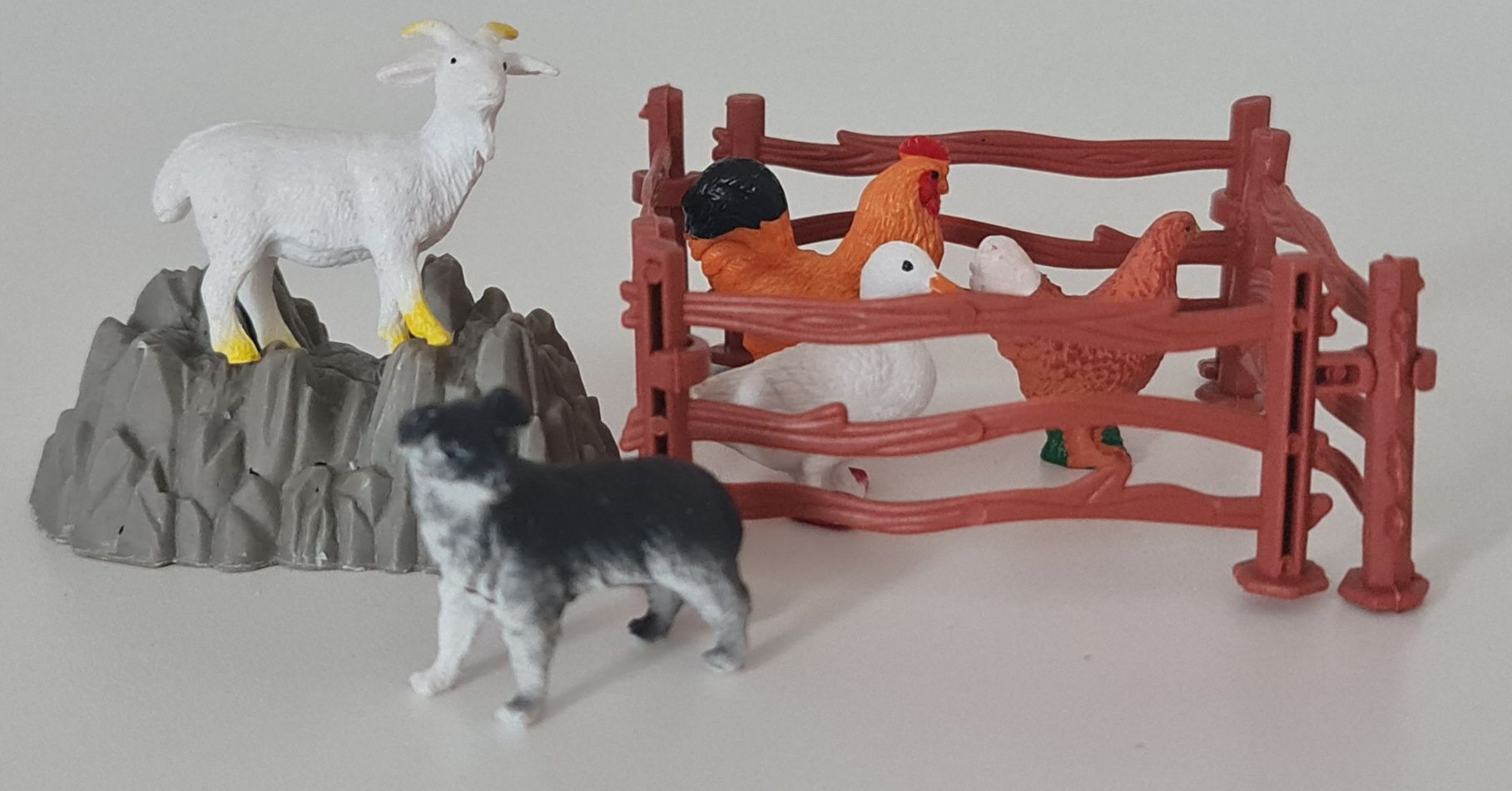 Zestaw figurek zwierząt  - farma
