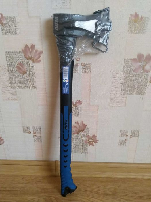 HIT Siekiera uniwersalna rozłupująca 1,5-1,65kg 60cm KURIER