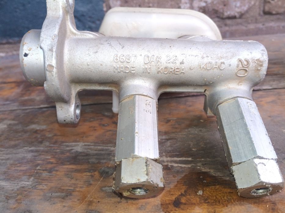 Главный тормозной цилиндр Ланос