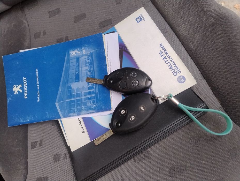 Peugeot 807 мінівен 7 місць