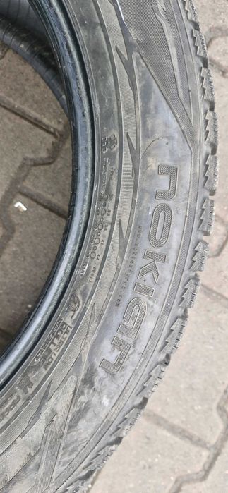 комплект Nokian Hakkapeliitta R2 SUV 255 50 R20 109R