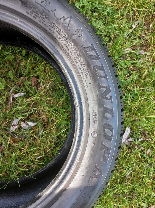 Opona zimowa DUNLOP WINTER SPORT 5 8.5mm 205 55 R 16