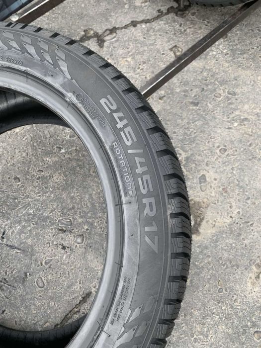 Шини нові 245/45 R17 Nokian зима, 2023року
