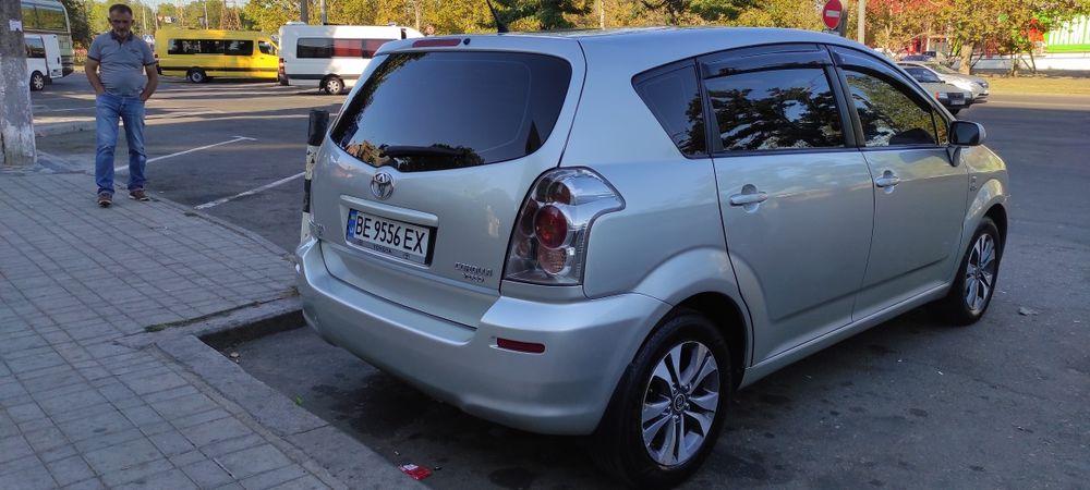 Продам Toyota Corolla Verso 2005 , 2.0 D