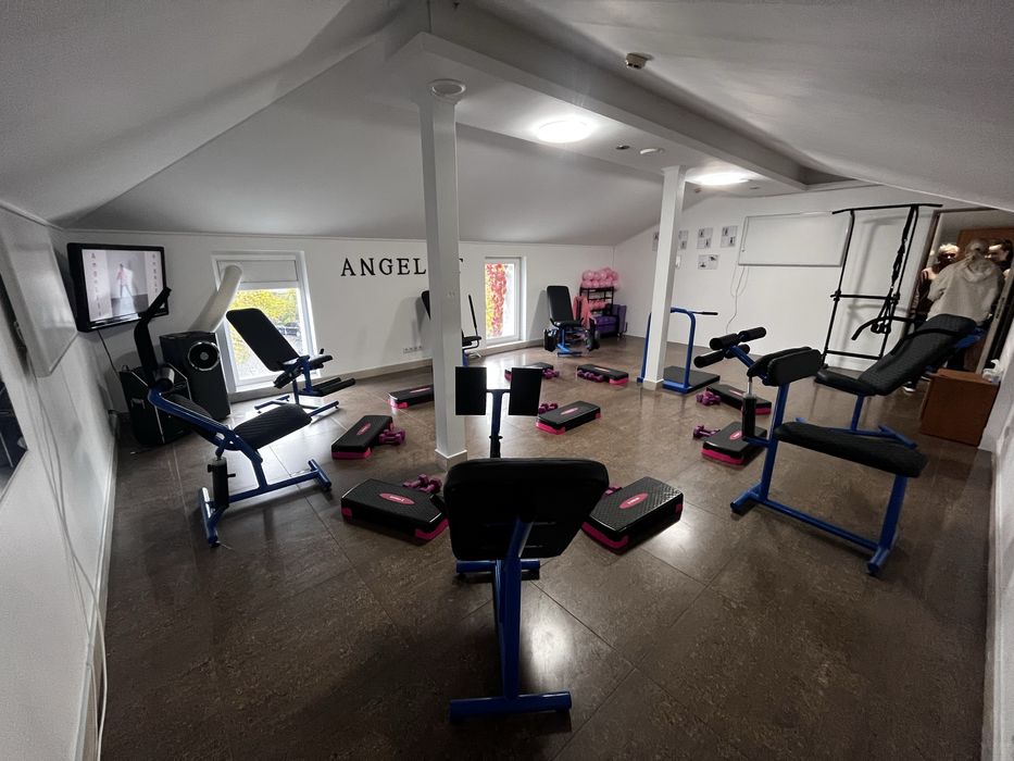 Оренда примішення без комісії в центрі на 2 поверсі , 77 кв.м