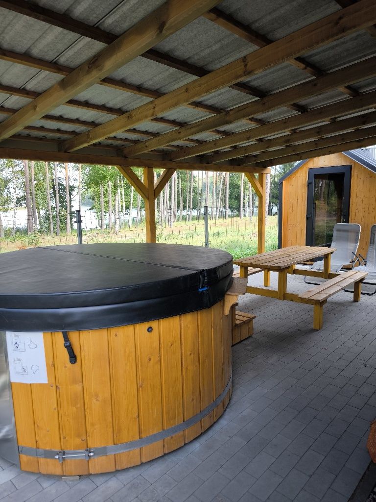 Dom na weekend, domki letniskowe nad jeziorem, sauna i jacuzzi