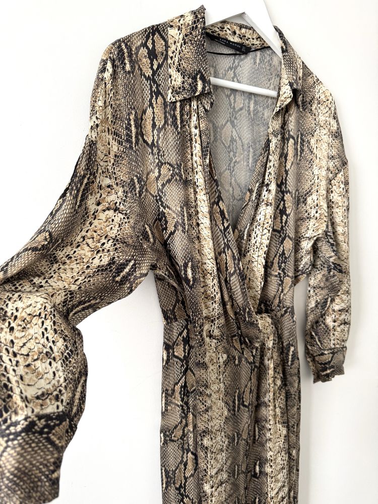 ZARA kopertowa sukienka midi Snake print Satyna