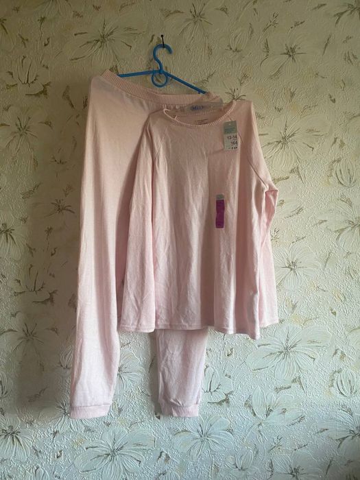 Домашнiй Костюм, пiжама штани, кофта Primark. XS S чудовий подарунок.