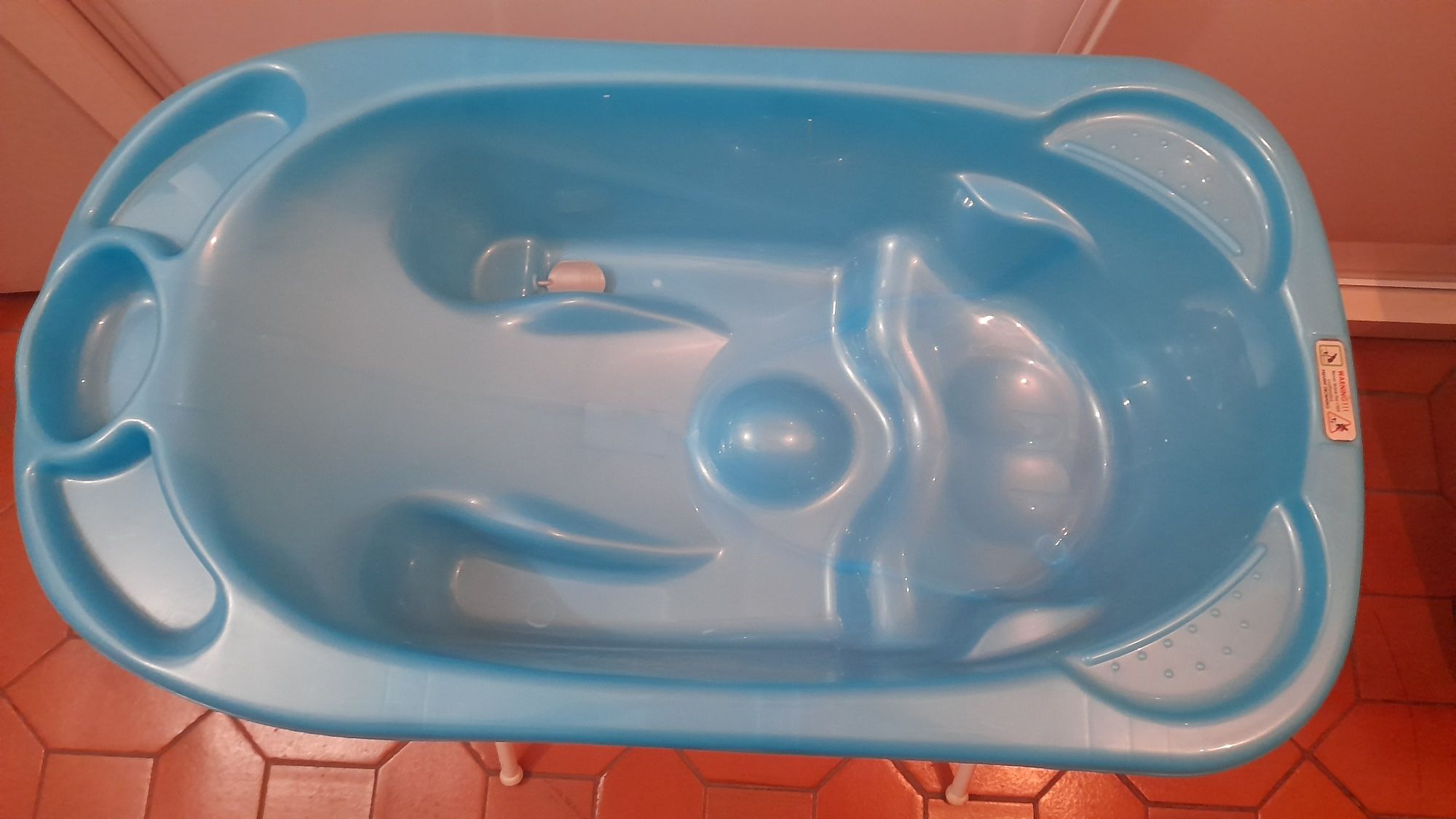 Banheira com suporte para banho de bebé