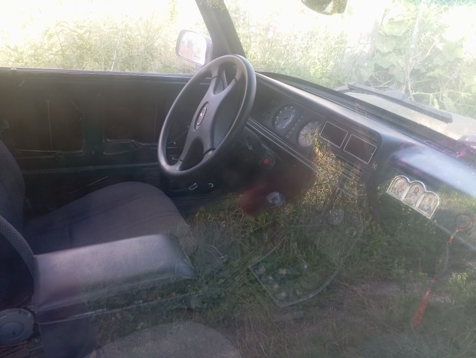 Автомобіль ВАЗ 2104