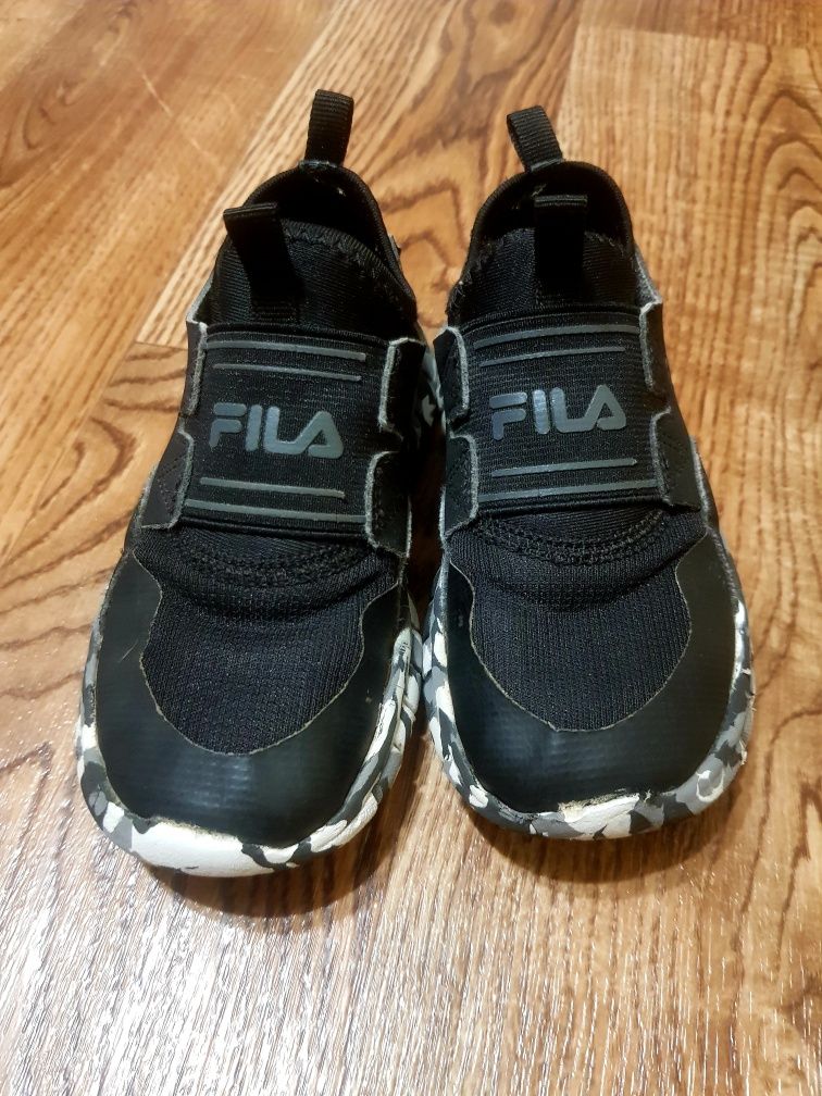 Дитячі кросівки  fila