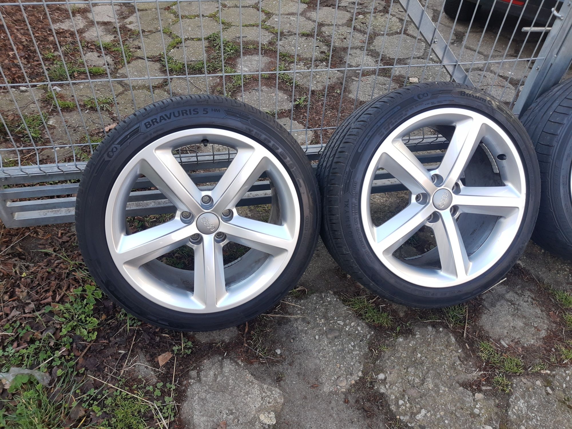 Oryginalne alu Audi TT jak nowe A4 A6 Vw Scirocco 5x112