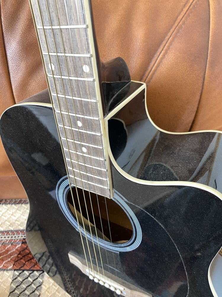 Gitara akustyczna