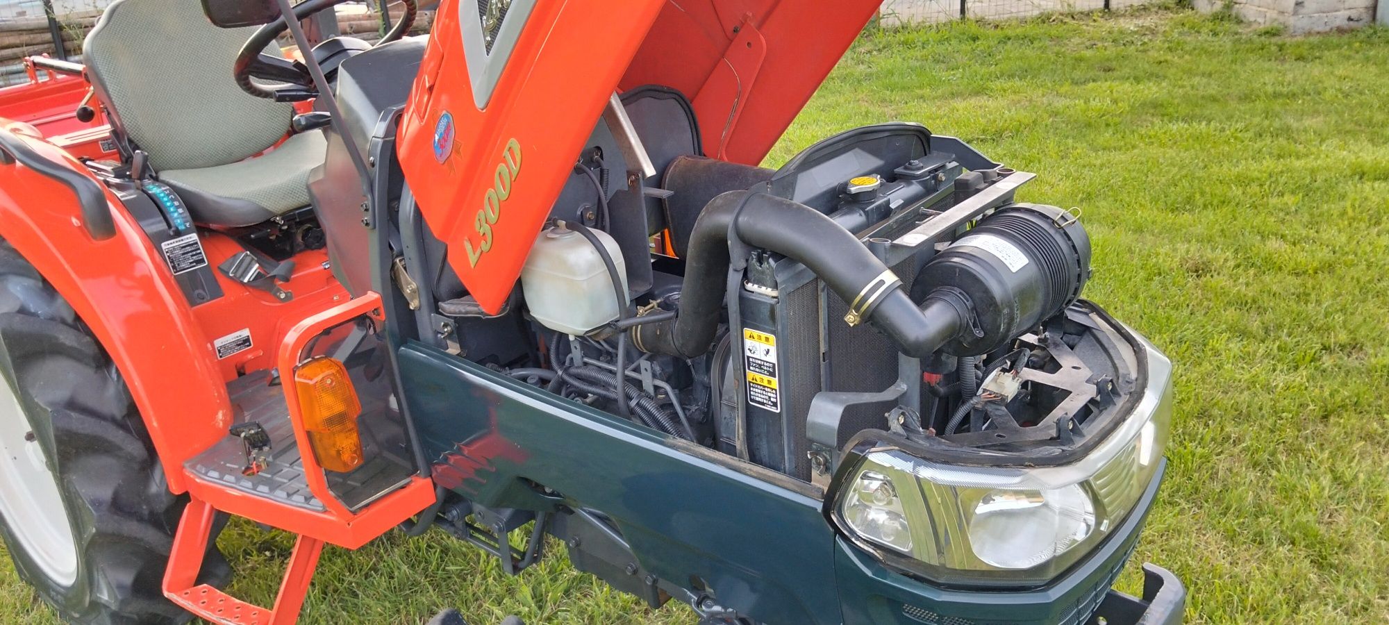 Traktorek 4x4 30 km wspomaganie ciągnik tur kubota yanmar john