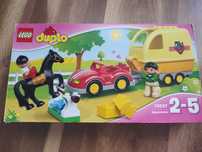 Zestaw klocków LEGO Duplo z serii Przyczepa dla koni. Numer 10807