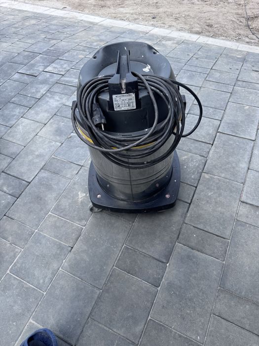 Sprzedam odkurzac przemyslowy Starmix GS 1030 PP