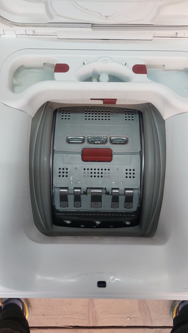 Вертикальна пральна машина вертикалка AEG 7кг L6TB61370