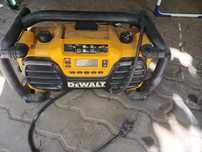 Radio budowlane DeWALT