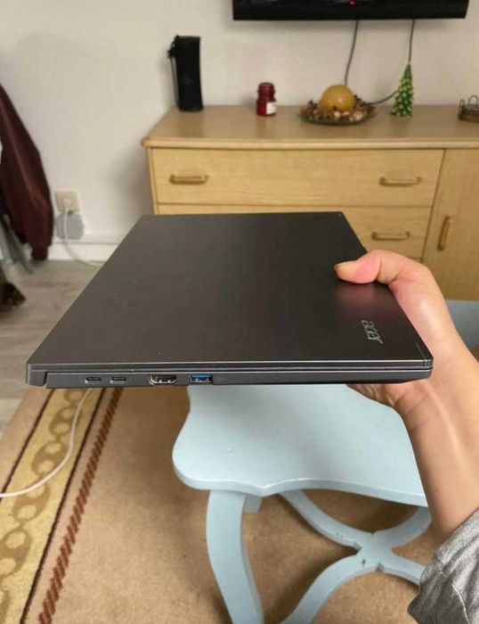 Acer Aspire 14 AI (Novo e com carregador)