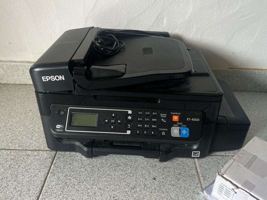 EPSON Impressora + caixa de tinta nova