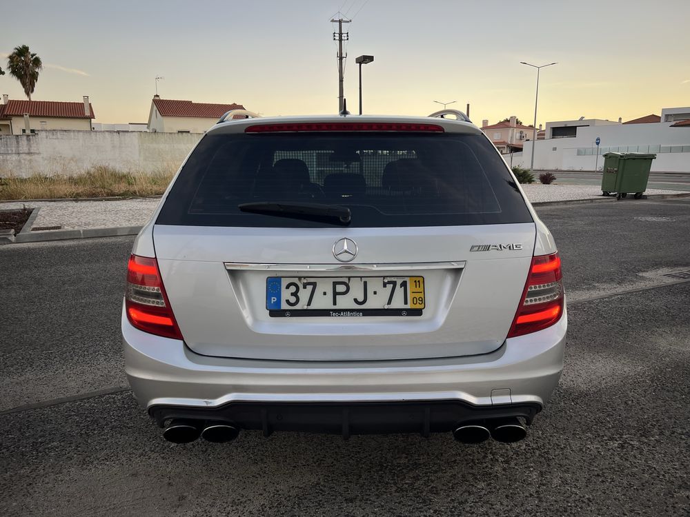 Mercedes Benz C220 CDi Pack C63 AMG