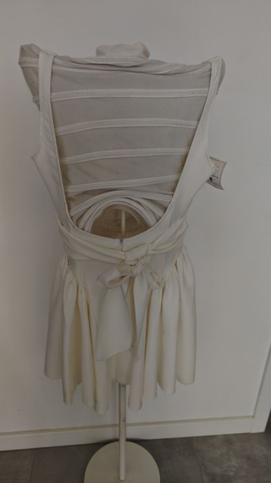 Nowa  Biała sukienka rozm s