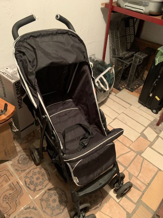 Прогулянкова коляска