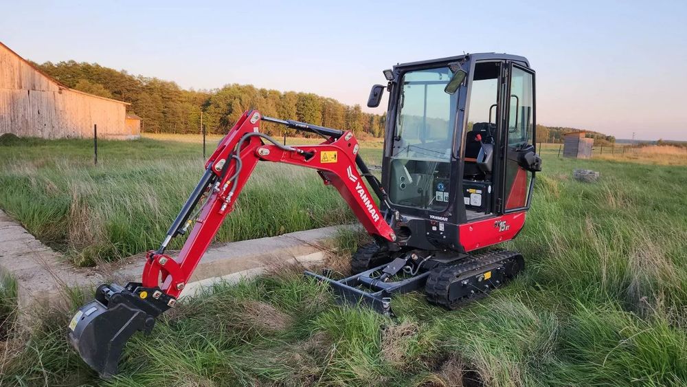 Yanmar SV15VT  Minikoparka Yanmar model SV15VT Ramię Long