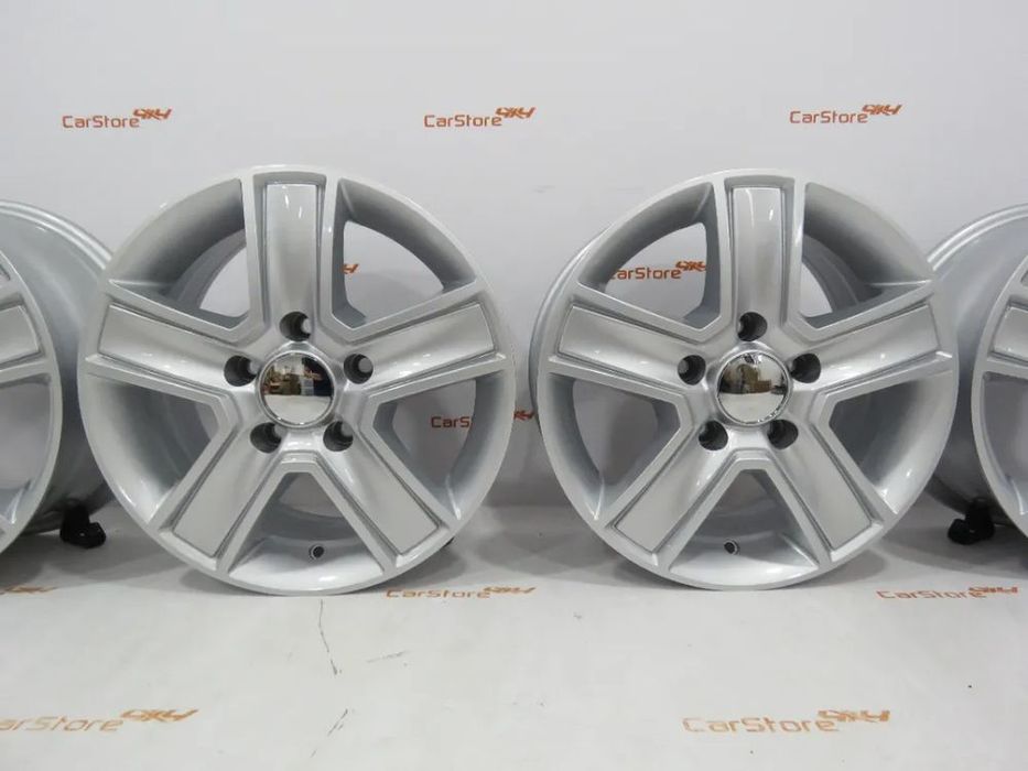 Jantes Autocarava Carga 1250 kgs 15 x 6.5 et 45 5x118 71.1 Silver