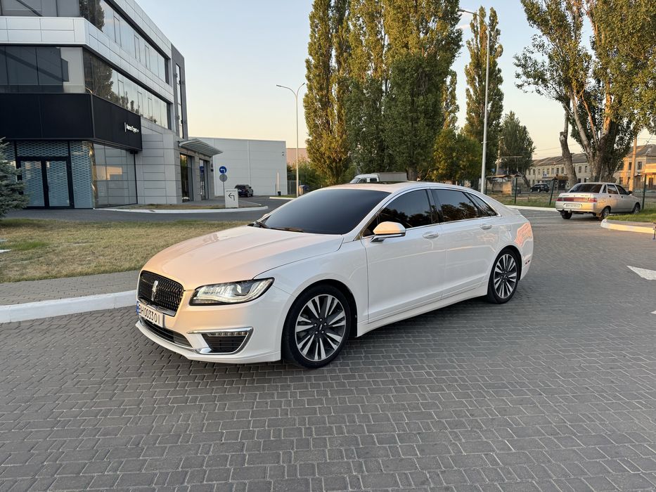 Продам Lincoln MKZ Hybrid 2016