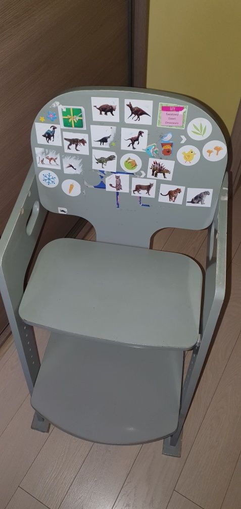 Krzesełko drewniane dla dziecka do karmienia dorastające regulowane