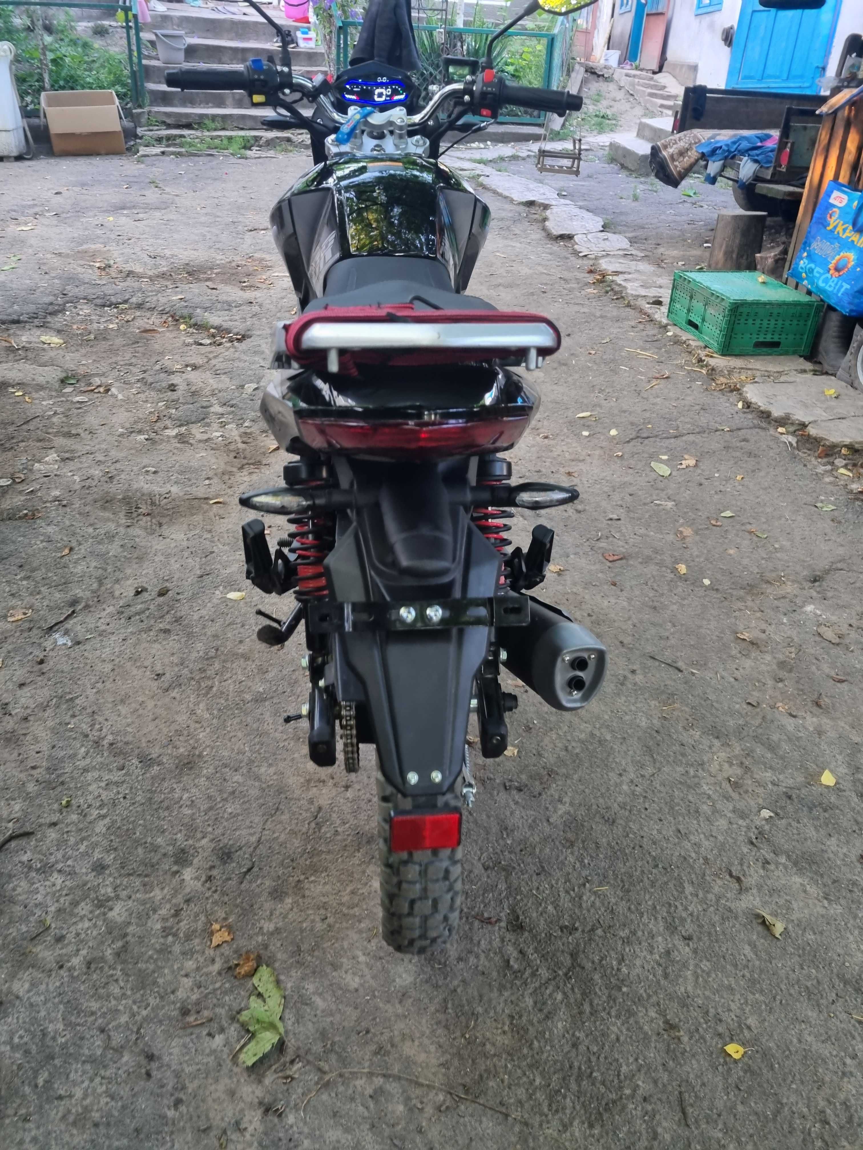 Продам Musstang MT 200-9